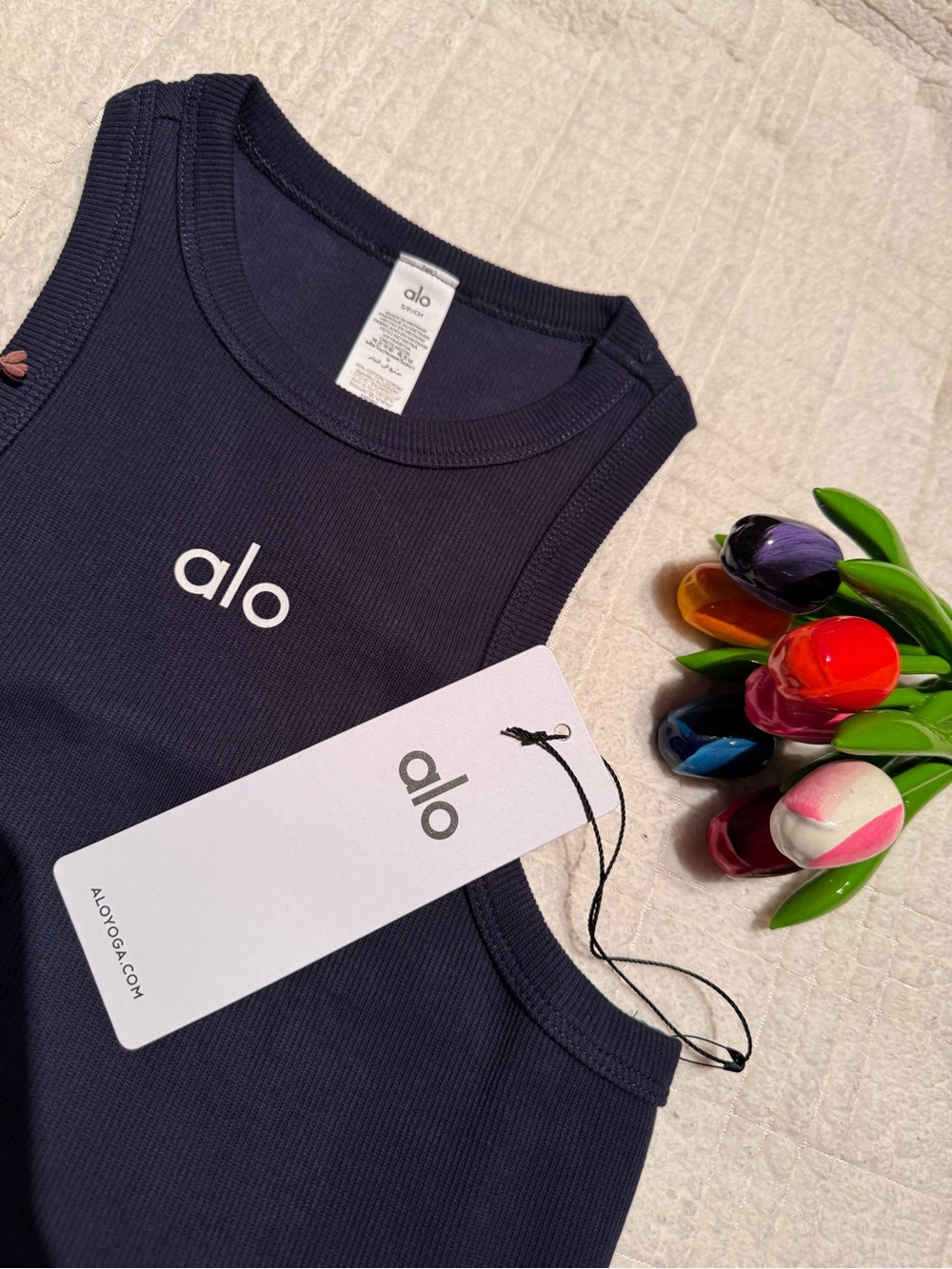 ALO Yoga Navy Blue Ribbed Tank Top for Women, brand new with tags